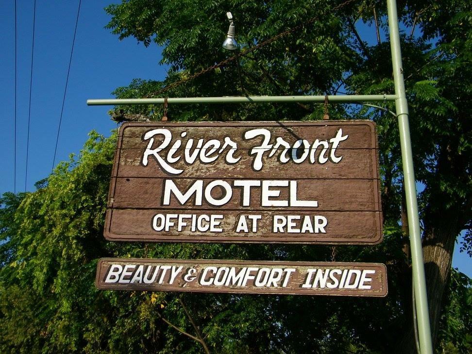 River Front Motel 반데라 외부 사진